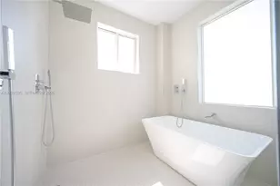 10381 NW 67th Terrace, Doral, FL 33178 - Photo 37