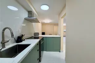 1255 Collins Ave, Miami Beach, FL 33139 - Photo 33