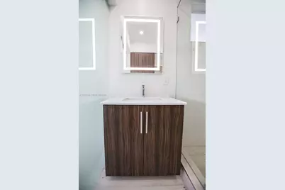 619 NE 14th Ave, Fort Lauderdale, FL 33304 - Photo 55