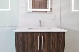 619 NE 14th Ave, Fort Lauderdale, FL 33304 - Photo 55