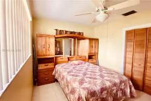 6250 SW 21st St, Miramar, FL 33023 - Photo 11