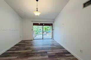 15530 SW 80th St, Miami, FL 33193 - Photo 3