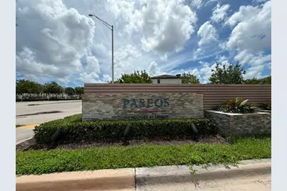 519 NE 208th Ter, Miami, FL 33179 - Photo 1