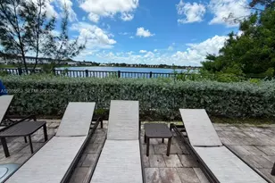 519 NE 208th Terrace, Miami, FL 33179 - Photo 27