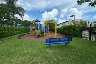 519 NE 208th Terrace, Miami, FL 33179 - Photo 35