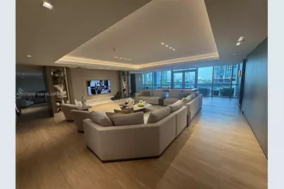 900 Biscayne Blvd #4403, Miami, FL 33132 - Photo 23