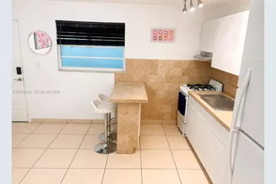 528 Meridian Ave #202A, Miami Beach, FL 33139 - Photo 3