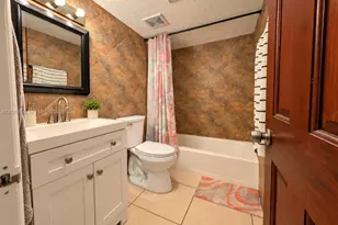 528 Meridian Ave, Miami Beach, FL 33139 - Photo 7