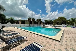 3316 Quail Close, Pompano Beach, FL 33064 - Photo 13