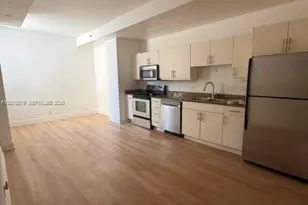 111 E Flagler St, Miami, FL 33131 - Photo 9