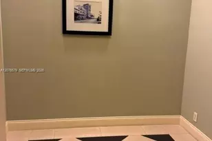 111 E Flagler St, Miami, FL 33131 - Photo 7