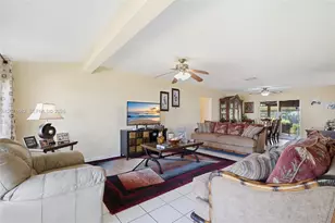 20510 Jacaranda Rd, Cutler Bay, FL 33189 - Photo 7