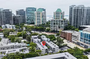 3240 Mary St, Miami, FL 33133 - Photo 9