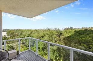15051 Royal Oaks Ln, North Miami, FL 33181 - Photo 13