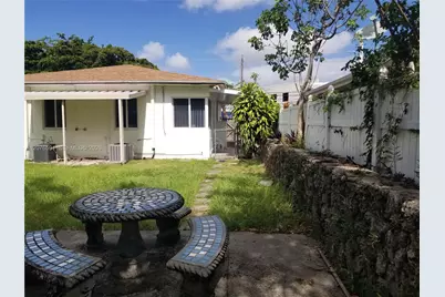 1240 SW 22nd Ter #1, Miami, FL 33145 - Photo 15