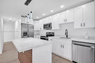 2572 NW 20th St, Fort Lauderdale, FL 33311 - Photo 31
