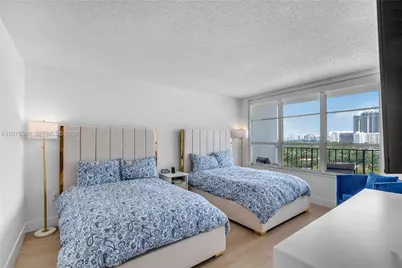 4101 Pine Tree Dr #1105, Miami Beach, FL 33140 - Photo 45