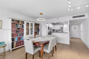 4101 Pine Tree Dr, Miami Beach, FL 33140 - Photo 37