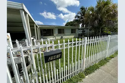 2961 NW 162nd St, Miami Gardens, FL 33054 - Photo 55