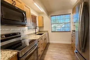 2646 SE 19th Ct, Homestead, FL 33035 - Photo 5