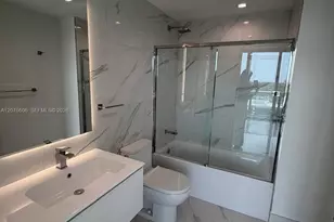 1170 E Hallandale Beach Blvd, Hallandale Beach, FL 33009 - Photo 13