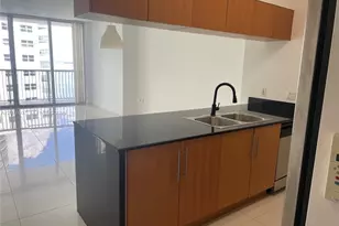 1750 N Bayshore Dr, Miami, FL 33132 - Photo 9