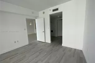 1750 N Bayshore Dr, Miami, FL 33132 - Photo 21