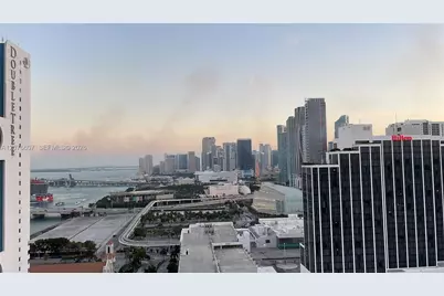 1750 N Bayshore Dr #3403, Miami, FL 33132 - Photo 27