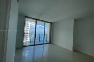 1750 N Bayshore Dr, Miami, FL 33132 - Photo 43