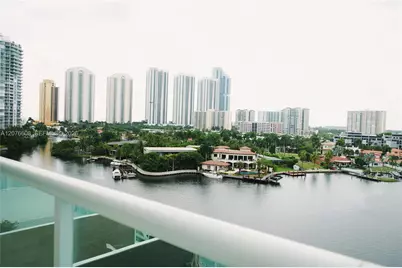 400 Sunny Isles Blvd #908, Sunny Isles Beach, FL 33160 - Photo 17