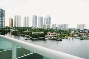 400 Sunny Isles Blvd, Sunny Isles Beach, FL 33160 - Photo 17