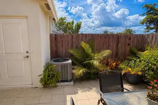1222 NW 3rd Ln, Florida City, FL 33034 - Photo 31