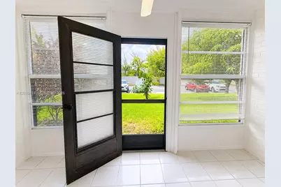3660 Inverrary Dr #1R, Lauderhill, FL 33319 - Photo 15
