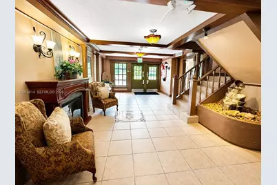 3660 Inverrary Dr #1R, Lauderhill, FL 33319 - Photo 5