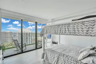 4000 Island Blvd, Aventura, FL 33160 - Photo 69