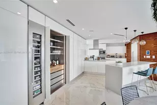 4000 Island Blvd, Aventura, FL 33160 - Photo 11