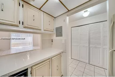 4848 NW 24th Ct #230, Lauderdale Lakes, FL 33313 - Photo 27