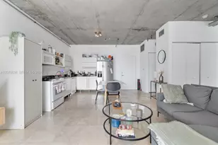 690 SW 1st Ct, Miami, FL 33130 - Photo 5