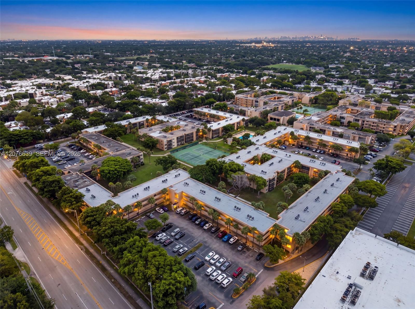 8415 SW 107th Ave #143W - 8415 SW 107th Ave #143W, Miami, FL 33173 Luxury Property | Jose Angel Pina
