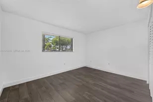 8415 SW 107th Ave, Miami, FL 33173 - Photo 11