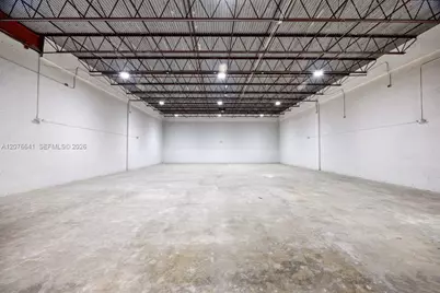 7819 NW Nw 15th St, Doral, FL 33126 - Photo 3