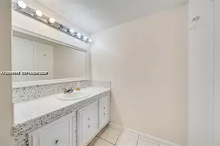4848 NW 24th Ct, Lauderdale Lakes, FL 33313 - Photo 19
