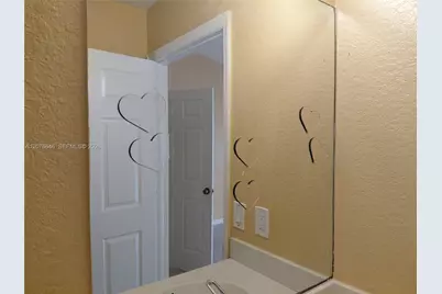 83 NE 13th Ave #15, Homestead, FL 33033 - Photo 19