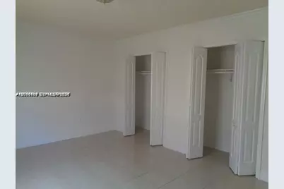 16150 NE 21st Ave #6, North Miami Beach, FL 33162 - Photo 5