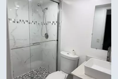6055 W 19th Ave #311, Hialeah, FL 33012 - Photo 3