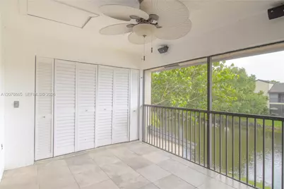 3745 Cocoplum Cir #3561, Coconut Creek, FL 33063 - Photo 11