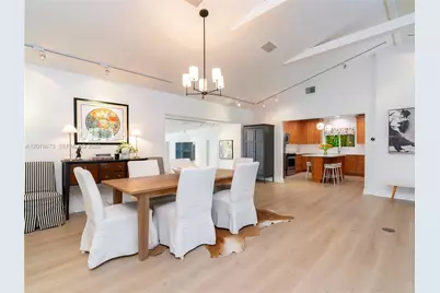 5510 San Vicente St, Coral Gables, FL 33146 - Photo 11
