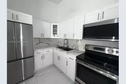 18755 NW 62nd Ave #204, Hialeah, FL 33015 - Photo 11