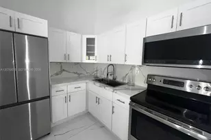 18755 NW 62nd Ave, Hialeah, FL 33015 - Photo 11