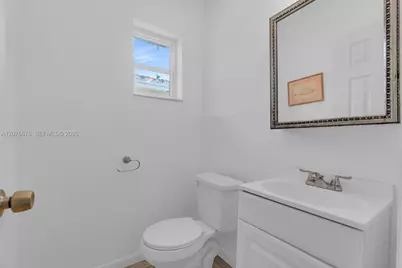 1430 NW 27th Ave #1-2, Fort Lauderdale, FL 33311 - Photo 13